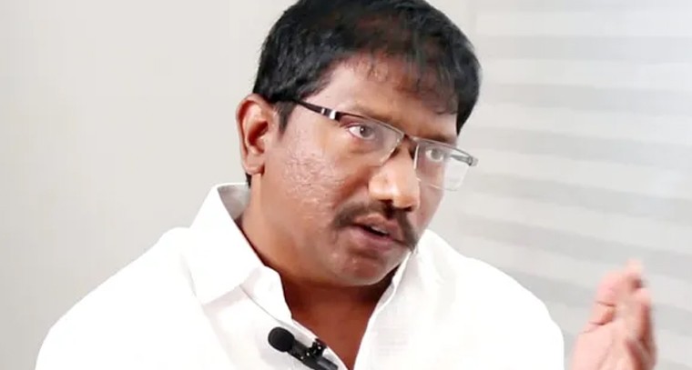 వామనావతారంలో భక్తులకు దర్శనమిచ్చిన జగన్నాథుడు