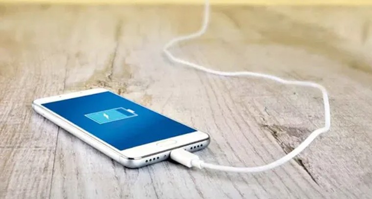 ఒక్క నిమిషంలోనే ఫోన్ చార్జింగ్

