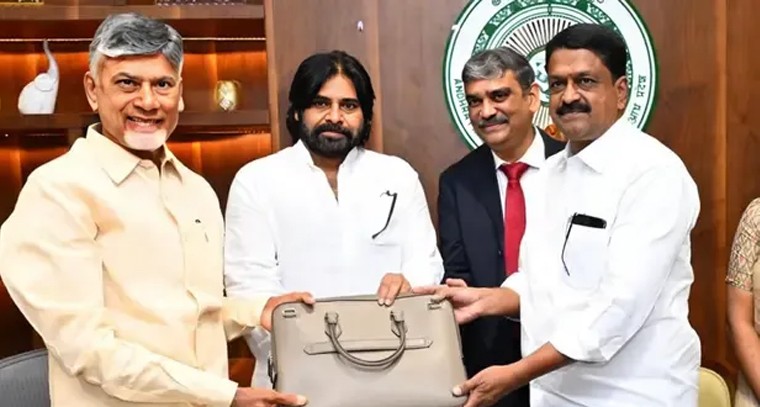 రెండు రోజుల పాటు వాసవిమాత ఉత్సవాలు


