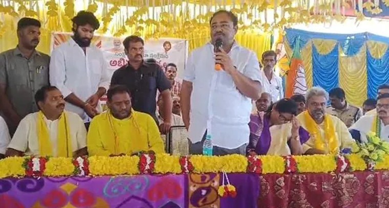 శరీరంలో విటమిన్ 'డీ' లోపిస్తే కనిపించే లక్షణాలు ఇవే

