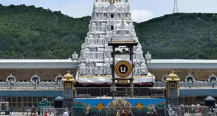 శ్రీవారి దర్శనానికి 14 గంటల సమయం

