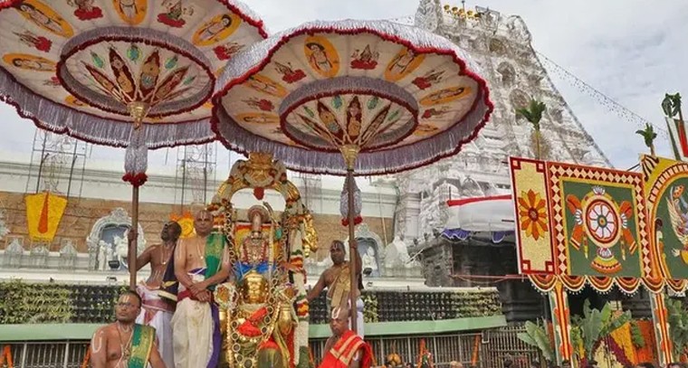 ఘనంగా శ్రీవారి నవరాత్రి బ్రహ్మోత్సవాలు

