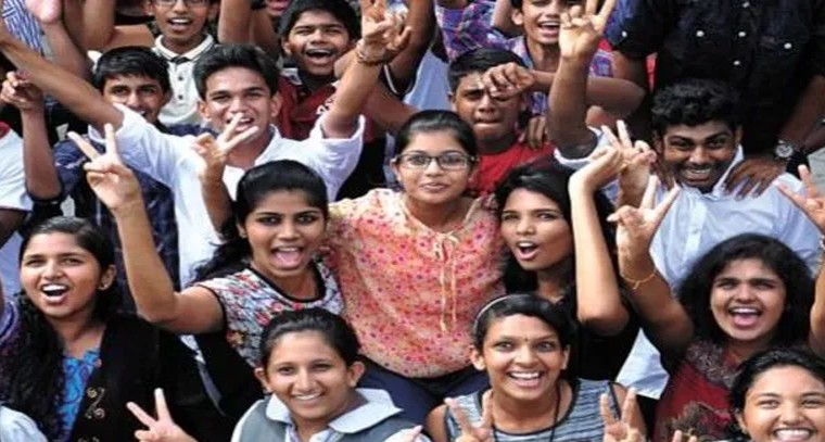 గుడ్‌న్యూస్.. ఇంటర్ కాలేజీలకు వేసవి సెలవులు

