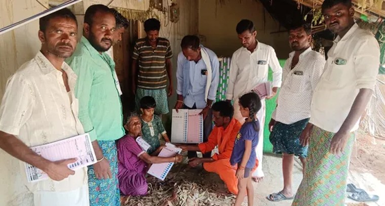 ఘన విజయం.. ఫైనల్స్‌ చేరిన టీమిండియా