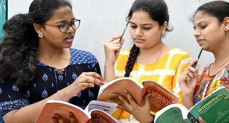 విద్యార్థులకు గుడ్ న్యూస్: 20లక్షల ఆర్థిక సహాయం

