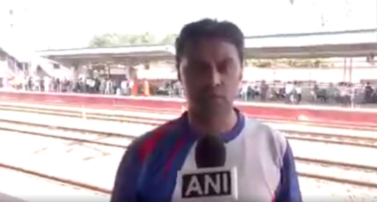 ప్రీమియం డిజైన్‌తో ఆకర్షిస్తున్నరెనో 8టీ