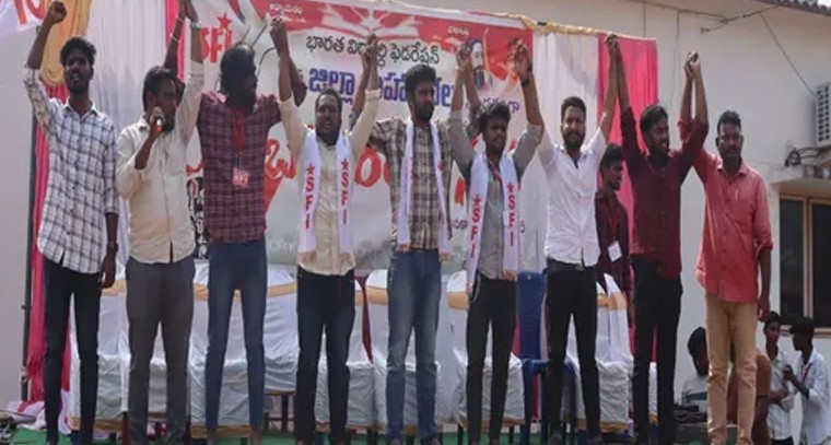 మార్కెట్ లోకి కొత్త పల్సర్ ధర ఎంతంటే?

