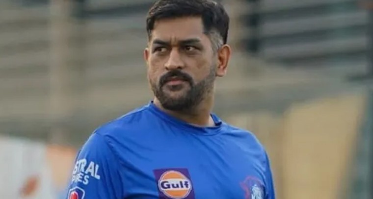 ఎంఎస్ ధోనికి బిగ్ షాక్.. హైకోర్టు నోటీసులు జారీ

