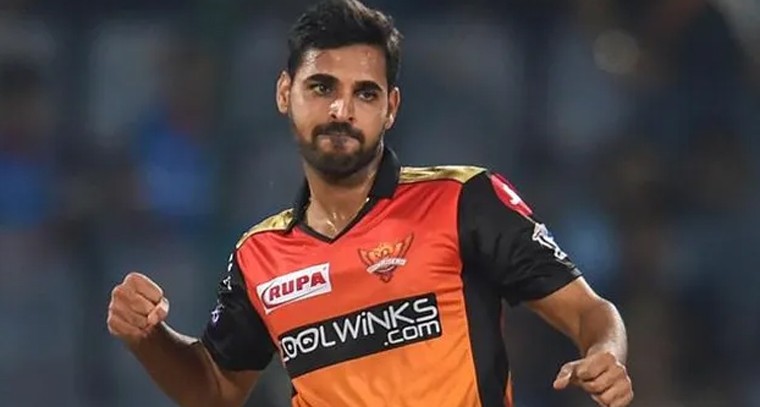 భువనేశ్వర్‌ చరిత్ర సృష్టిస్తాడా?

