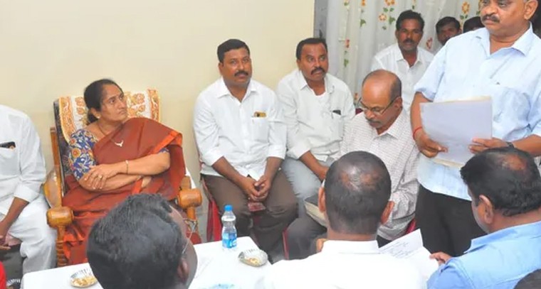 టాస్ గెలిచి బ్యాటింగ్ ఎంచుకున్న పంజాబ్ కింగ్స్

