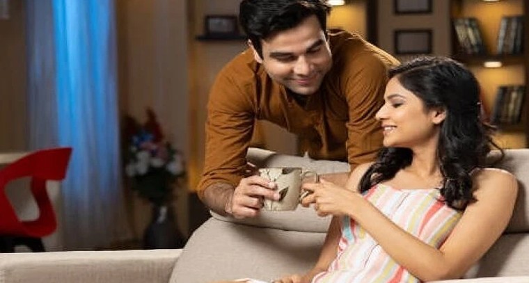 పెళ్లి తర్వాత విడిగా ఉండటం.. బంధాలను బలోపేతం చేసే రహస్యం!

