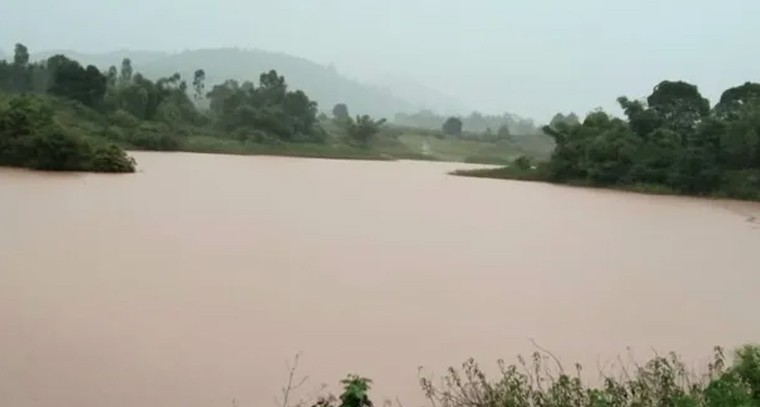 కాణిపాకంలో కొనసాగుతున్న భక్తుల రద్దీ