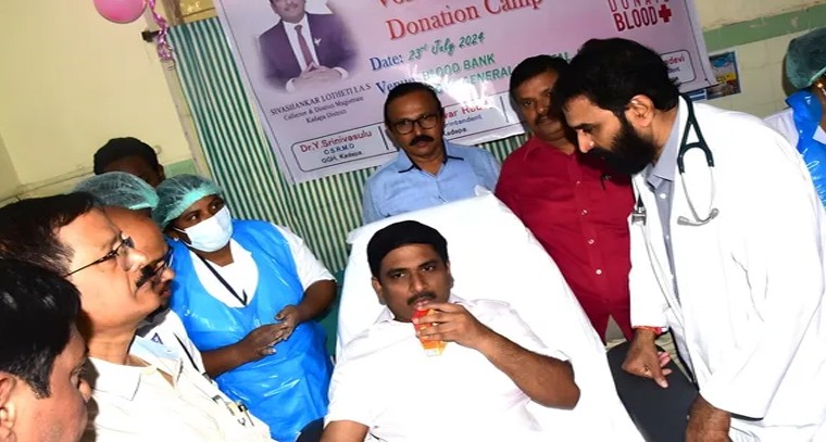 టీమిండియా కెప్టెన్ రోహిత్ శర్మకు గాయం