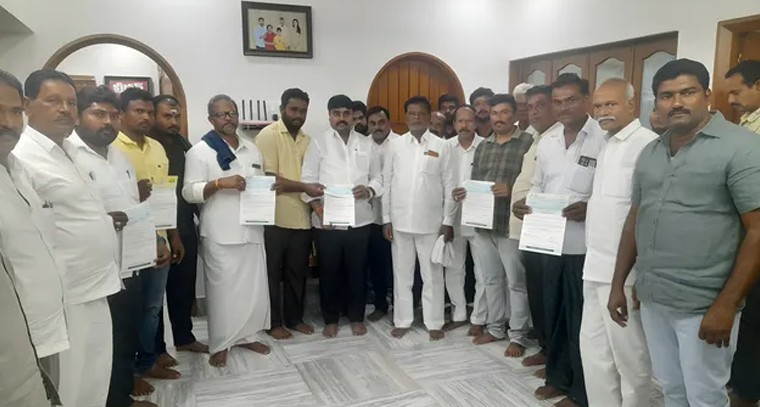 రూ.9.2 కోట్ల విలువైన వస్తువుని అని తెలియక ఏళ్ల పాటు డోర్ స్టాపర్‌గా వాడిన మహిళ

