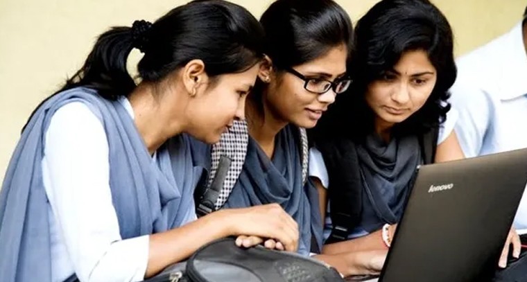 ఇంటర్‌ ఫస్ట్ ఇయర్ అడ్మిషన్ల గడువు పొడిగింపు విద్యార్థులకు శుభవార్త

