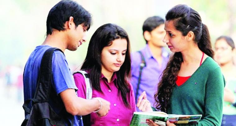 టెట్ అభ్యర్థులకు శుభవార్త.. ఫీజు తగ్గింపు

