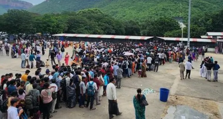 తిరుమల భక్తులకు శుభవార్త.. పెరగనున్న శ్రీవాణి దర్శన టికెట్లు!

