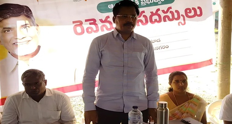 పసిడి ప్రియులకు షాక్.. భారీగా పెరిగిన బంగారం ధరలు..!

