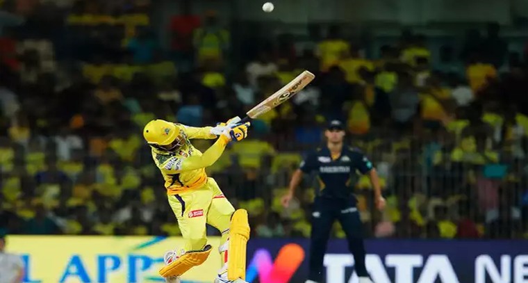 గుజరాత్ జట్టుపై విజయం సాధించిన చెన్నై సూపర్ కింగ్స్


