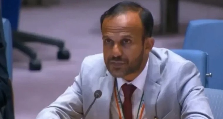 లాగౌట్ కాకుండానే ఒకే ఫోన్ లో రెండు వాట్సప్ ఖాతాలను వినియోగించవచ్చు

