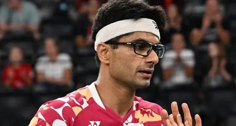 పారాలింపిక్స్‌లో రెండో సిల్వర్ మెడల్ ను సాధించిన ఐఏఎస్ ఆఫీసర్ సుహాన్

