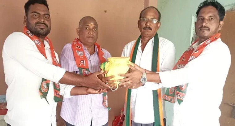 రికార్డు స్థాయిలో తిరుమల శ్రీవారిని దర్శించుకున్న భక్తులు

