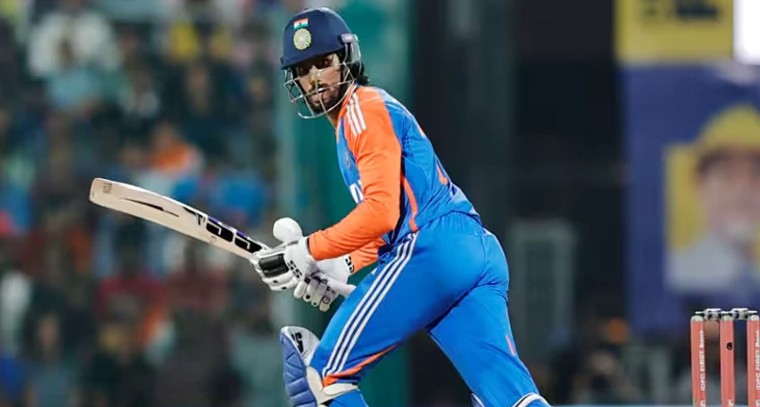 తిలక్ వర్మకు డొమాస్టిక్.. వన్డే అరంగేట్రంలో చేదు అనుభవం

