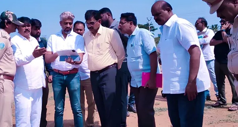 సూరపకట్ట చెరువు ప్రాంతంలో అహ్లాదాన్ని అందజేస్తాం

