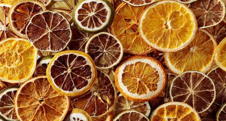 ఎండిన నిమ్మకాయలో పుష్కలంగా విటమిన్లు

