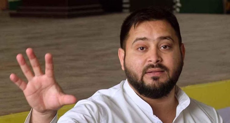 టాస్ గెలిచి బౌలింగ్ ఎంచుకున్న న్యూజిలాండ్