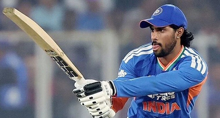 నమీబియాతో పోరుకు అభిషేక్ శర్మ దూరం? సంజూ శాంసన్‌కు లైన్ క్లియర్

