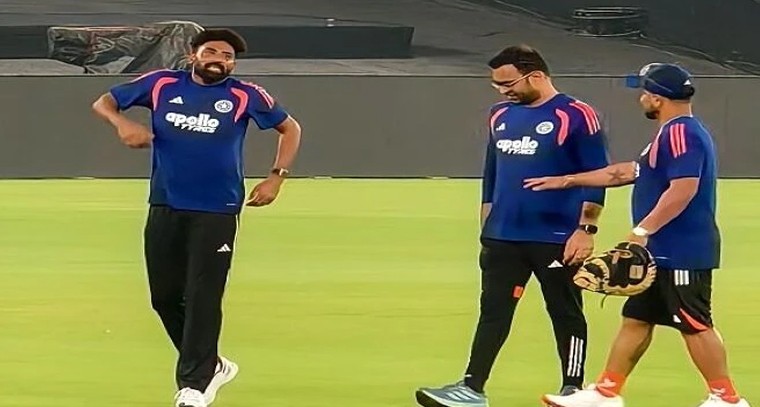 టీమ్ ఇండియాకు బిగ్ షాక్.. దక్షిణాఫ్రికాతో మ్యాచ్‌కు ముందు సిరాజ్‌కు గాయం

