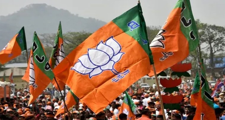 ఉద్యోగులకు షాక్ ఇవ్వనున్న గూగుల్