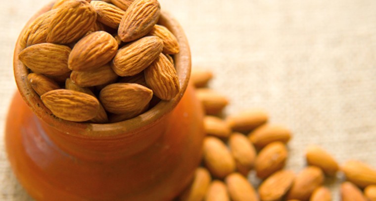 బాదం వల్ల కలిగే ప్రయోజనాలు

