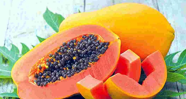 మీకు తెలియని బొప్పాయి యొక్క టాప్ 10 ఆరోగ్య ప్రయోజనాలు