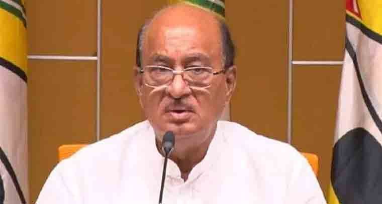 కేసీఆర్ , జగన్ లపై మండిపడ్డ బుచ్చయ్య చౌదరి 
