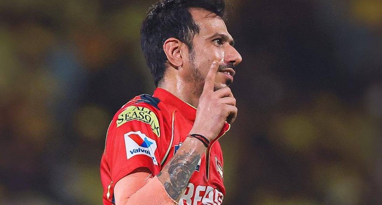 ఐపీఎల్ చరిత్రలో CSK పై తొలి హ్యాట్రిక్!