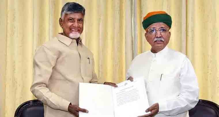 కేంద్రమంత్రి అర్జున్ రామ్ మేఘవాల్‌ను కలిసిన చంద్రబాబు 
