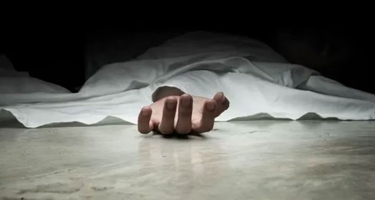 నగల విషయంలో వివాదం.. తల్లీబిడ్డల ఆత్మహత్య