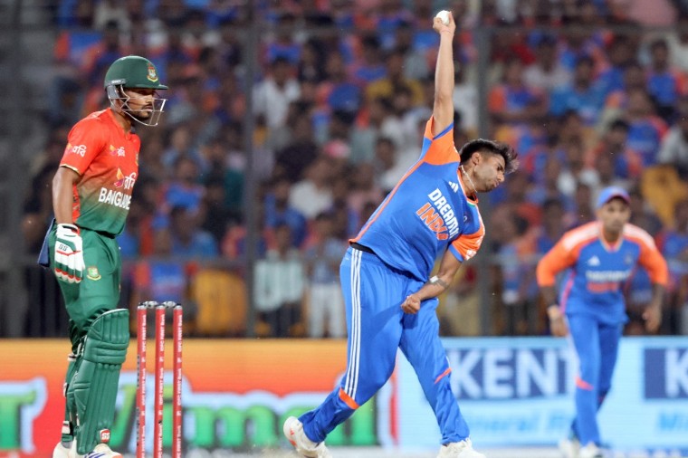 బలాలు మరియు సామర్థ్యాలపై దృష్టి పెట్టాలని గంభీర్ సలహా మయాంక్ యాదవ్ తన T20I అరంగేట్రం