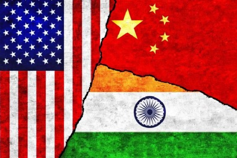 అంతర్జాతీయ మార్కెట్‌లో భారతీయ ఉత్పత్తులకు మరింత గిరాకీ లభిస్తుందని ట్రేడ్ వర్గాలు అంచనా వేస్తున్నాయి