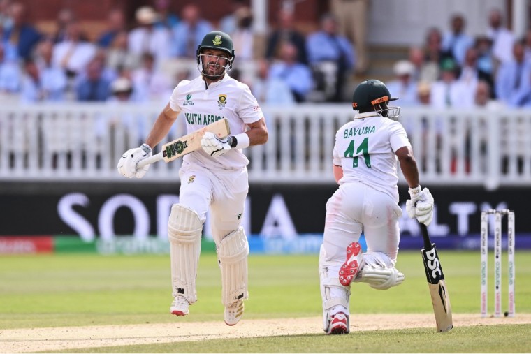 దక్షిణాఫ్రికా క్రికెట్ చరిత్రలో సువర్ణాధ్యాయం లిఖించబడింది.