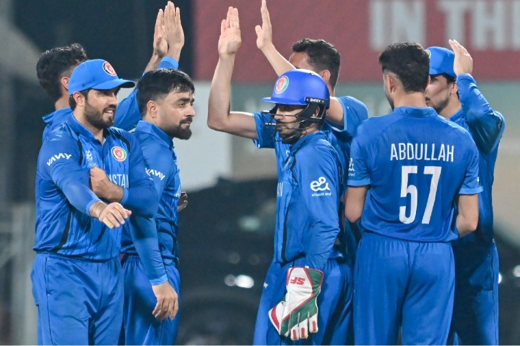 చివరి లీగ్ మ్యాచ్ లో కెనడాపై 82 పరుగుల తేడాతో  ఆఫ్ఘనిస్థాన్  భారీ విజయం