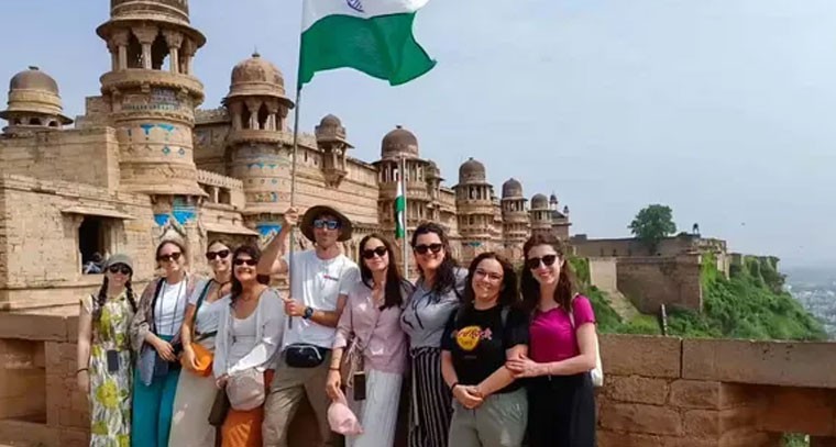 యుద్ధం ఎఫెక్ట్.. భారత పర్యాటక రంగానికి ఊతం