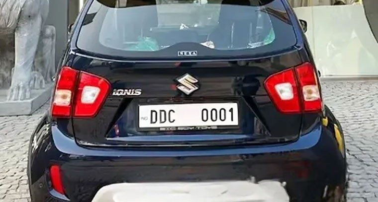 నంబర్ ప్లేట్ కోసం రూ.2.08 కోట్లు.. దేశంలోనే అత్యంత ఖరీదైన డీల్