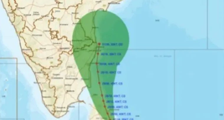 దూసుకొస్తున్న ‘దిత్వా’ తుఫాన్