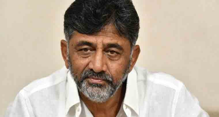 ముఖ్యమంత్రి పదవి మార్పులపై అధిష్టానానికి కట్టుబడి ఉంటాం 