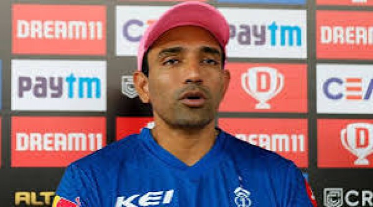 భార‌త మాజీ క్రికెట‌ర్ రాబిన్ ఉత‌ప్ప‌పై అరెస్ట్ వారెంట్ జారీ అయింది