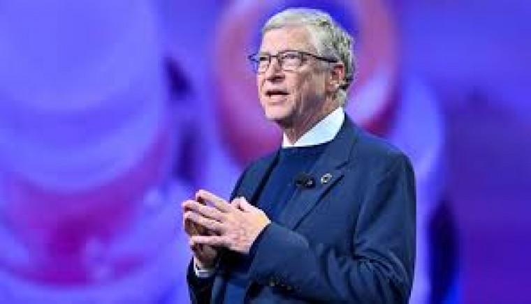 సాధారణ కోడింగ్, టెలిసేల్స్ పనులను ఏఐ చేయగలదని తెలిపిన బిల్ గేట్స్