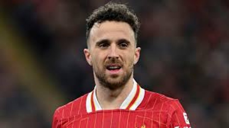 కారు ప్రమాదంలో లివర్‌పూల్ స్టార్ డియోగో జోటా దుర్మరణం